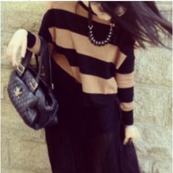 Marc Jacobs Ursula Bowler (Small) - Picture 2 of 11